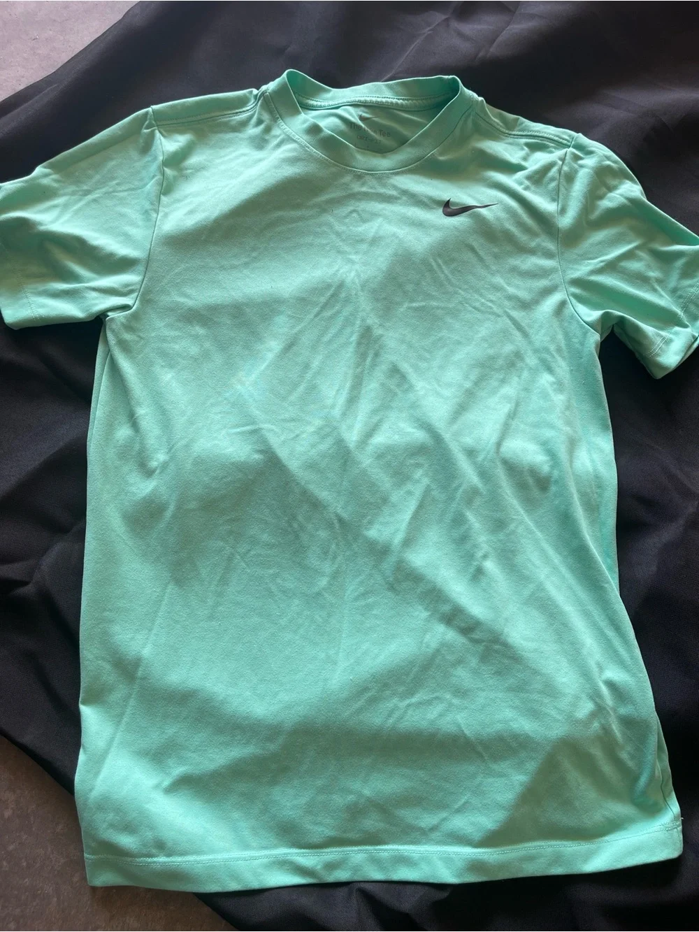 Nike Women’s Sleeve Crew Tee - Mint Green Small The Nike Tee